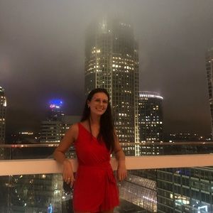 Meet your Posher, Amanda